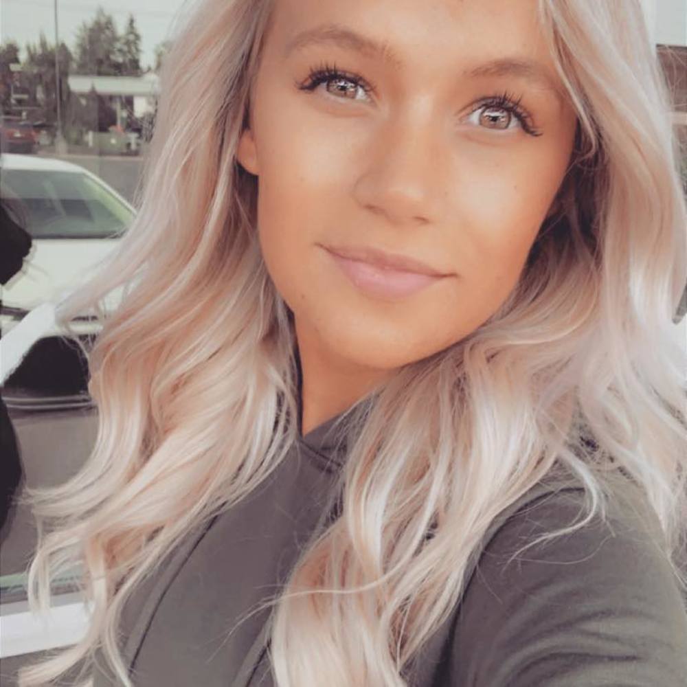 Meet your Posher, Ashlee